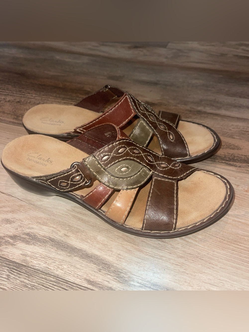 Clark's Collection Leisa Spring Bendables Leather Slides Sandals Womens Size 8